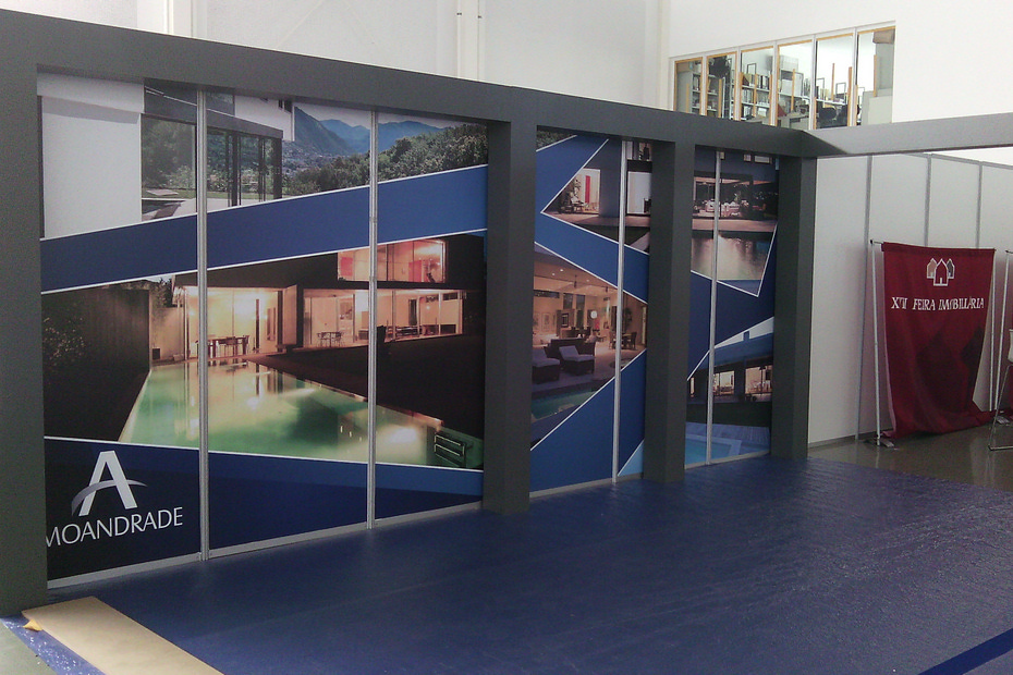 Stand (4)